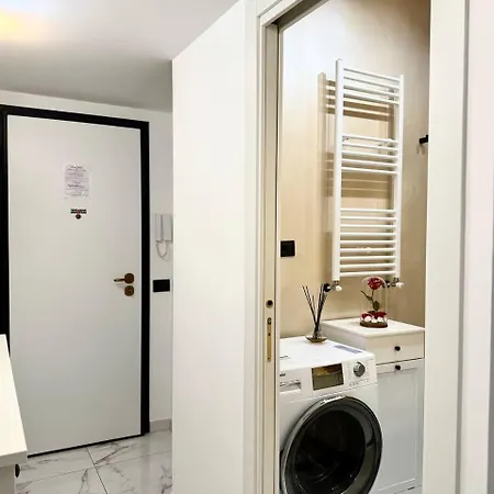 Апартаменты Change S House, Few Stops From St Peter S *