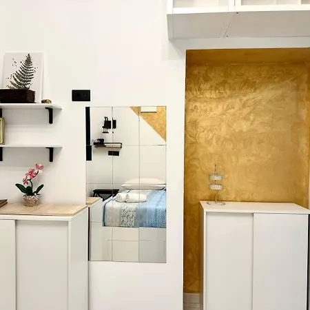 Change S House, Few Stops From St Peter S * Рим